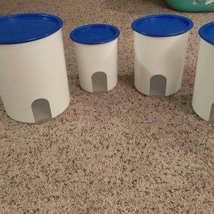 Tupperware Canisters 8 pcs